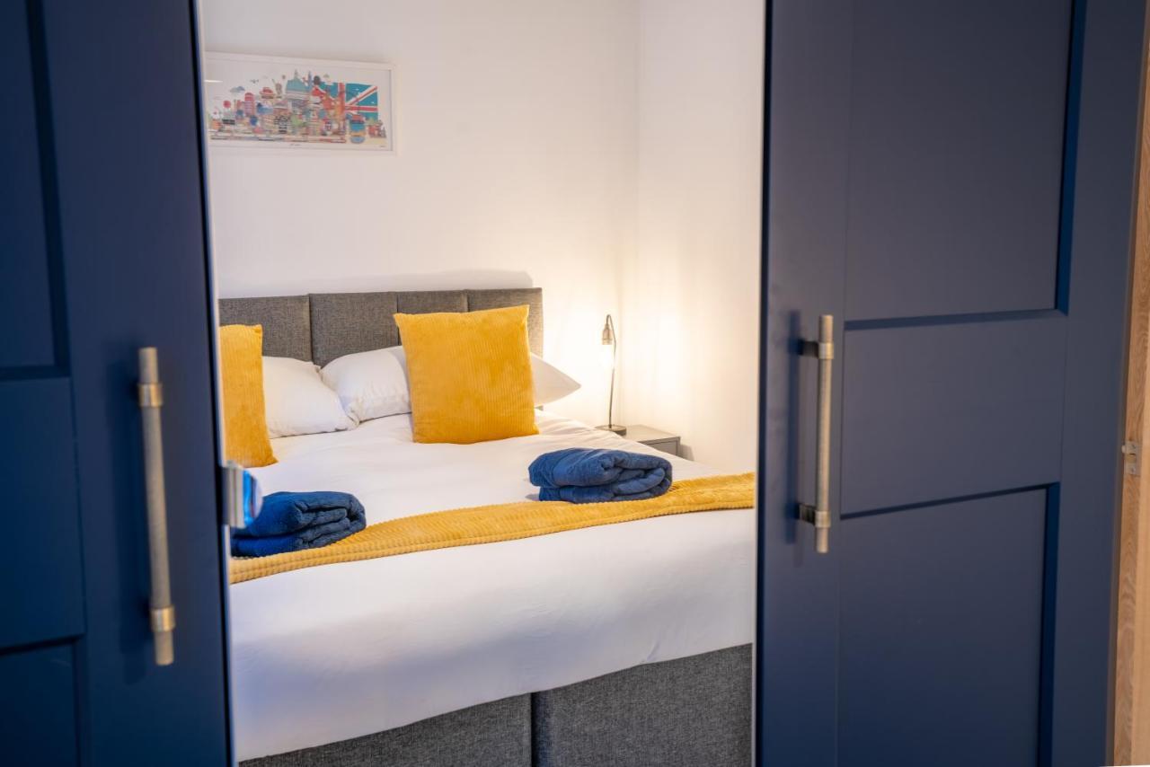 Mill Road Ground Floor Apartment ครอว์ลีย์ ภายนอก รูปภาพ